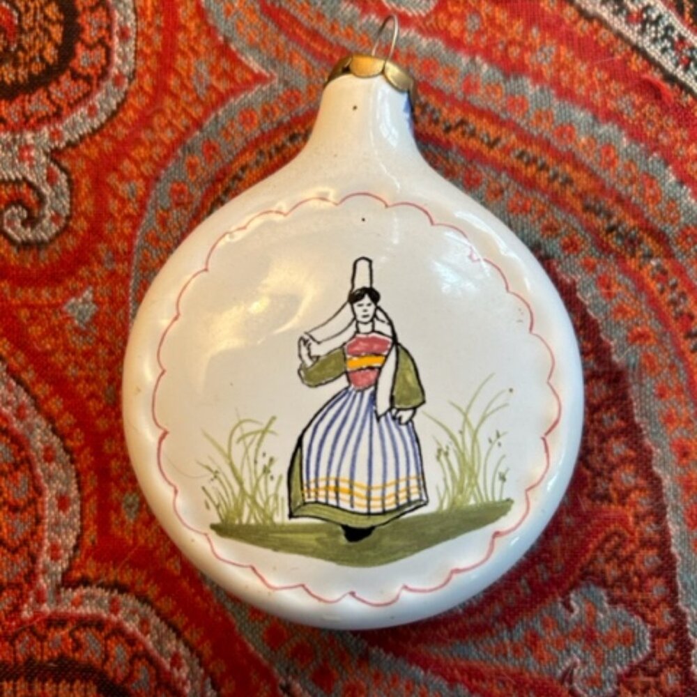 Henriot Quimper Noel 2002 ornament (from France)